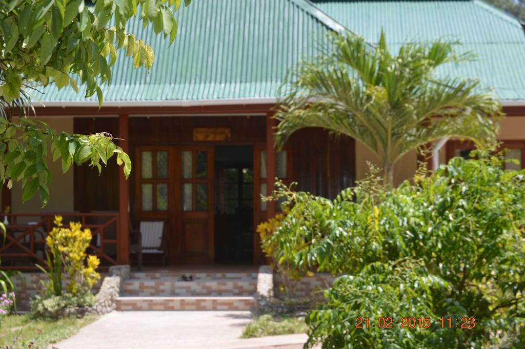 Paradise Flycatcher'S Lodge La Digue Exteriör bild