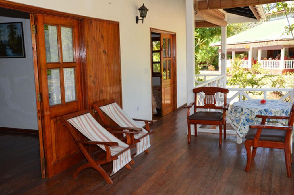 Paradise Flycatcher'S Lodge La Digue Exteriör bild